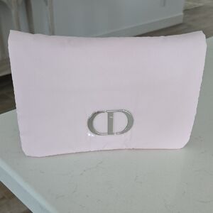 New Dior Pink Clutch Bag Pouch Puffy Pink CD Logo Pouch Never Used 8x5 in